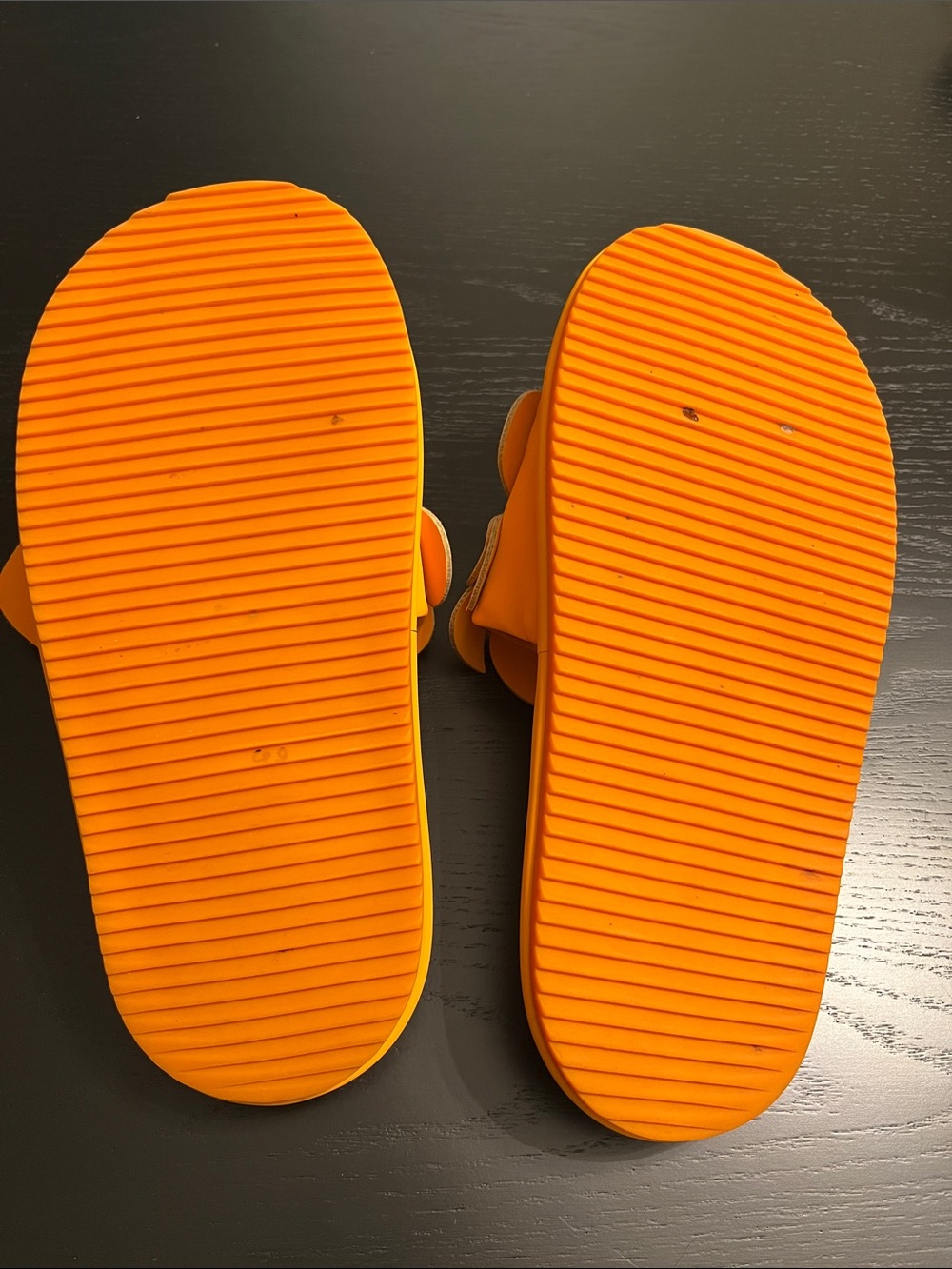 FARM Rio Monstera Orange Leaf Slide Sandals - Picture 5 of 7